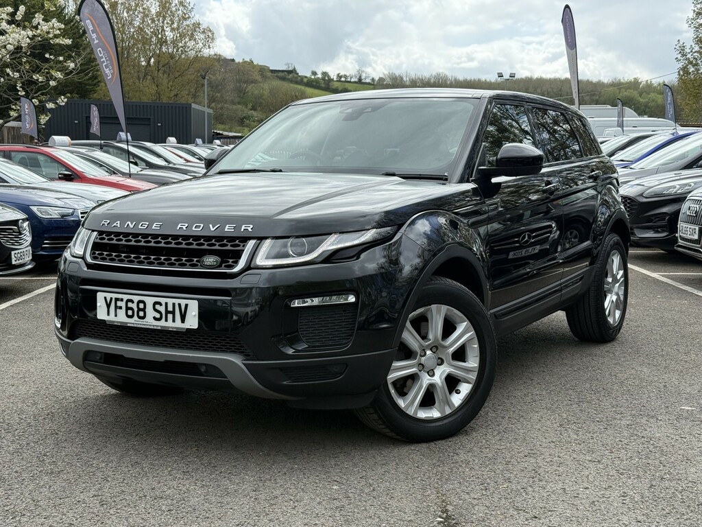 Land Rover Range Rover Evoque 2.0 Td4 Se Tech Ulez YF68SHV Black #2