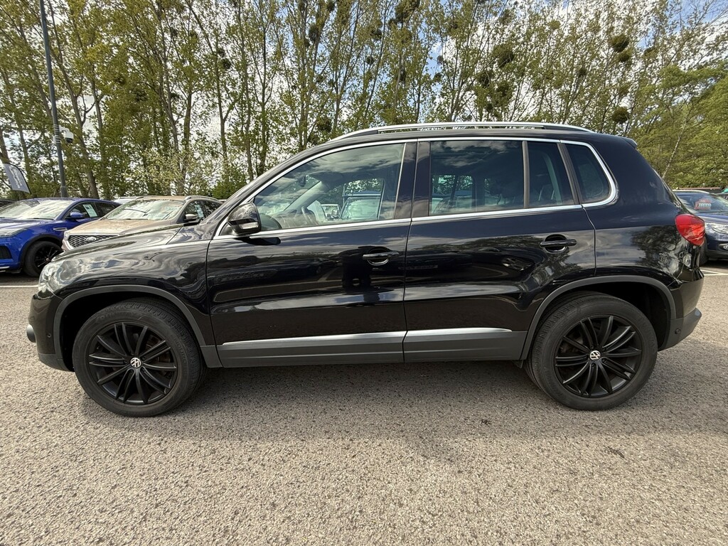 Volkswagen Tiguan 2.0 Tdi Bluemotion Tech Match Edition Ulez WK65WYY Black #6