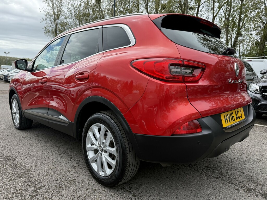 Renault Kadjar 1.5 Dynamique Nav Dci 110 Ulez 5 HV16ACJ Red #6