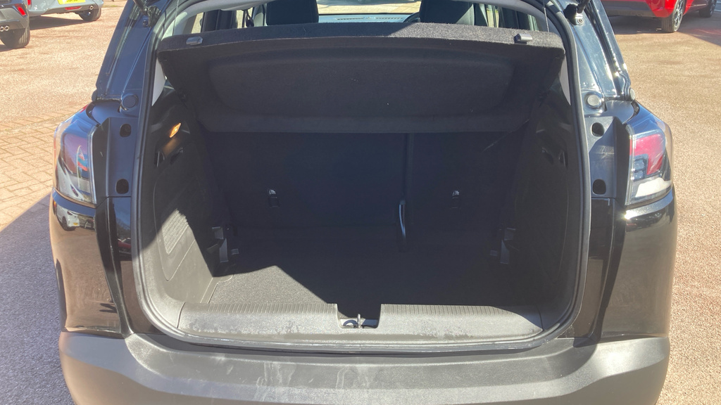 Vauxhall Crossland Design Black #4