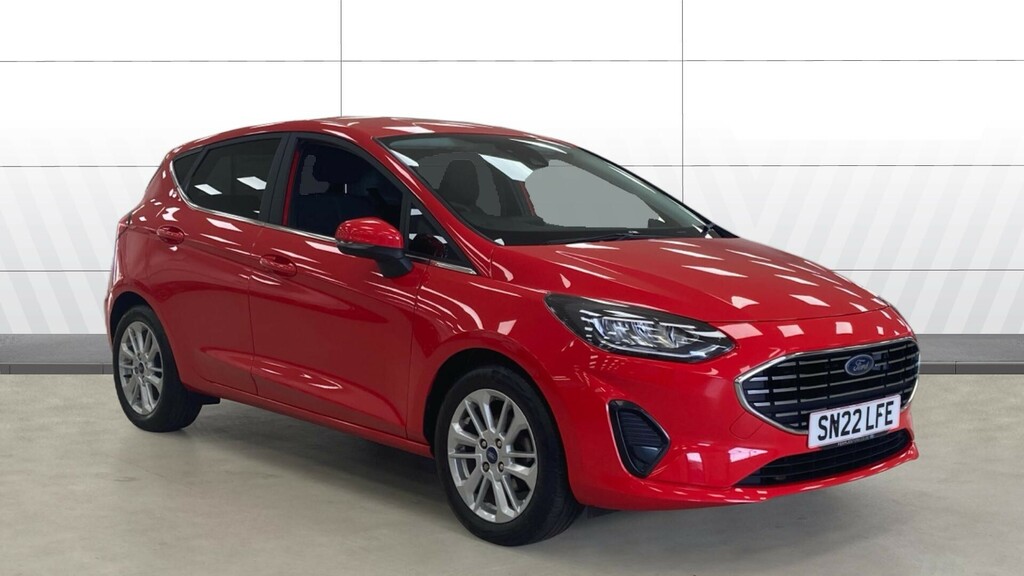 Ford Fiesta Titanium Red