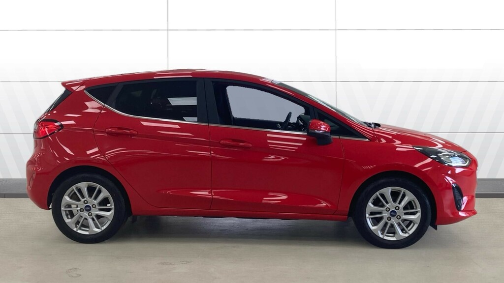 Ford Fiesta Titanium Red #5