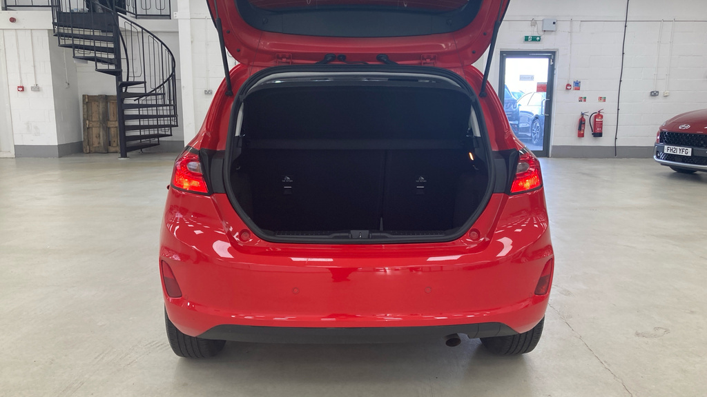Ford Fiesta Titanium Red #4