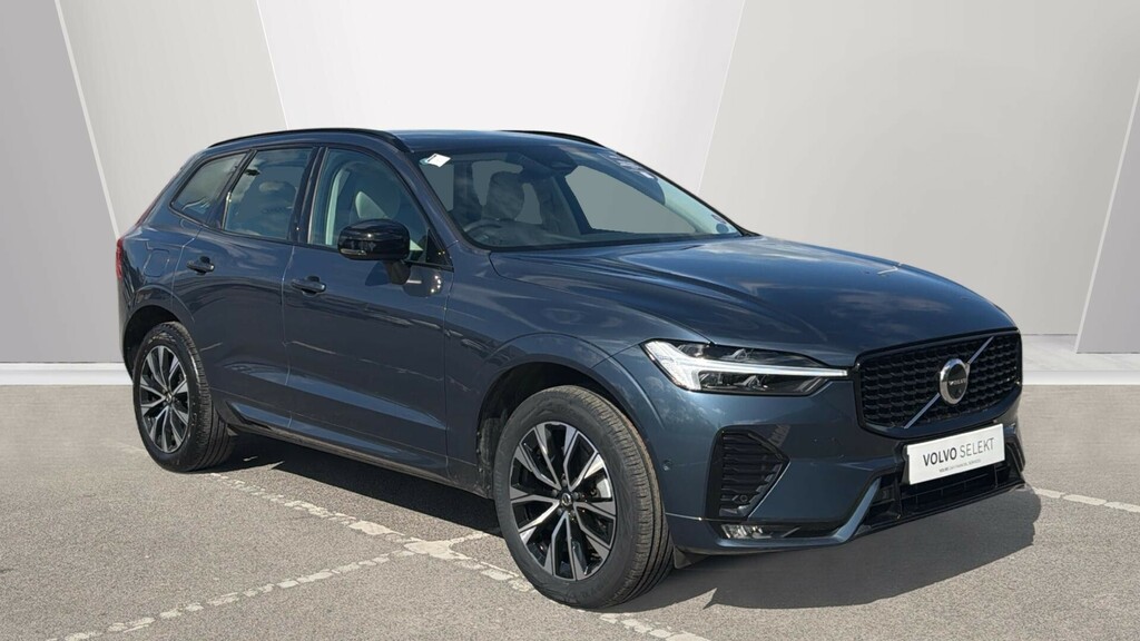 Volvo XC60 Plus Blue