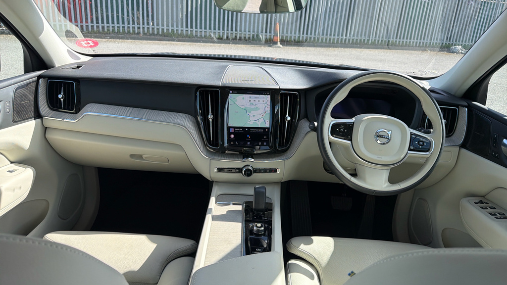 Volvo XC60 Plus GX23EJY Blue #5