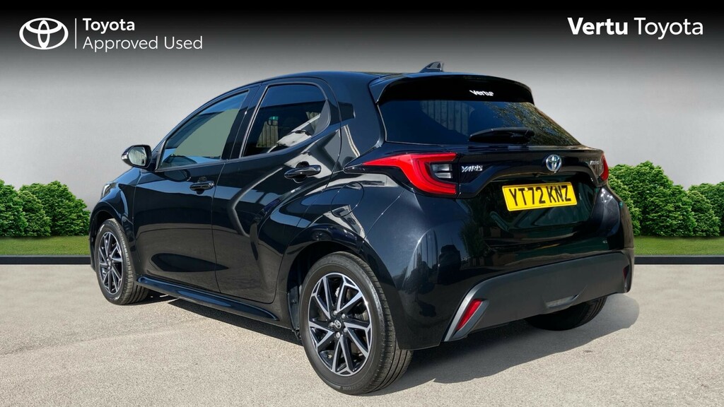 Toyota Yaris Design YT72KNZ Black #4