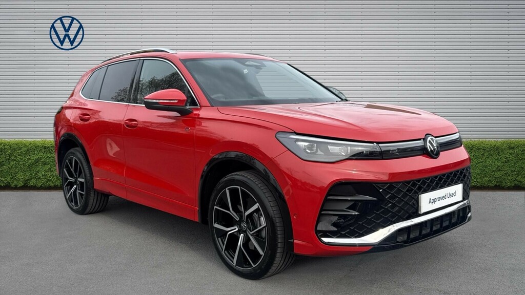 Volkswagen Tiguan R-line Red