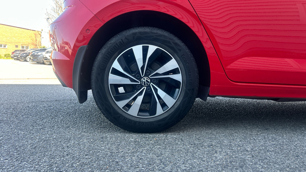 Volkswagen Polo Match Red #5