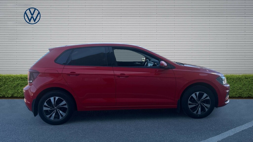 Volkswagen Polo Match Red #4