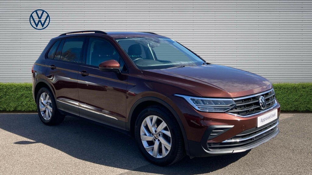 Volkswagen Tiguan Life Brown