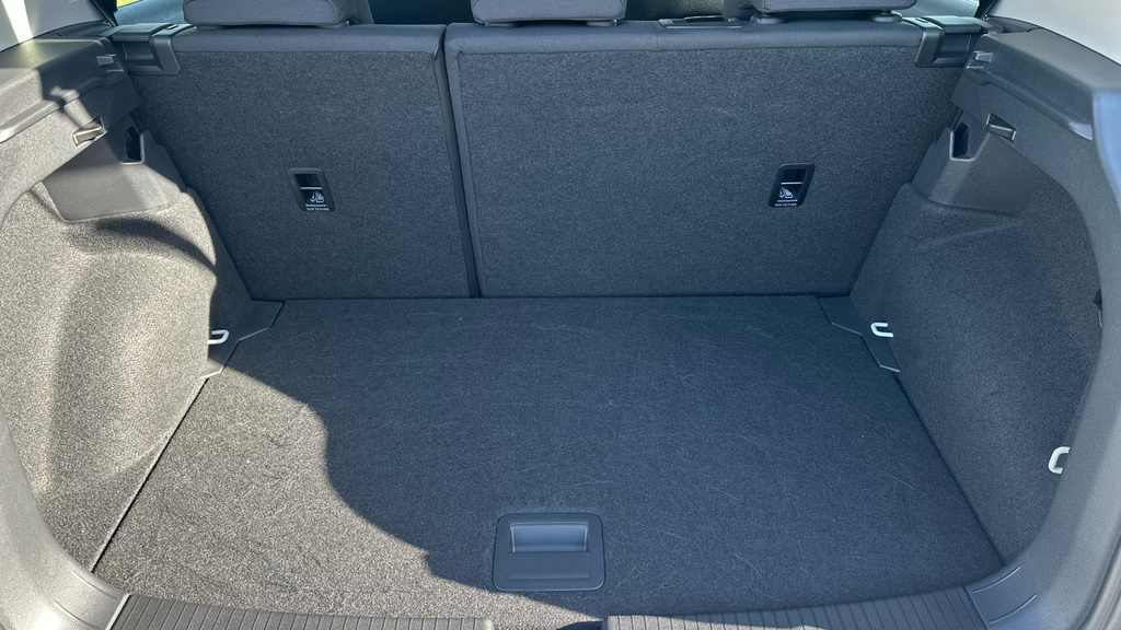 Volkswagen T-Cross Se White #4