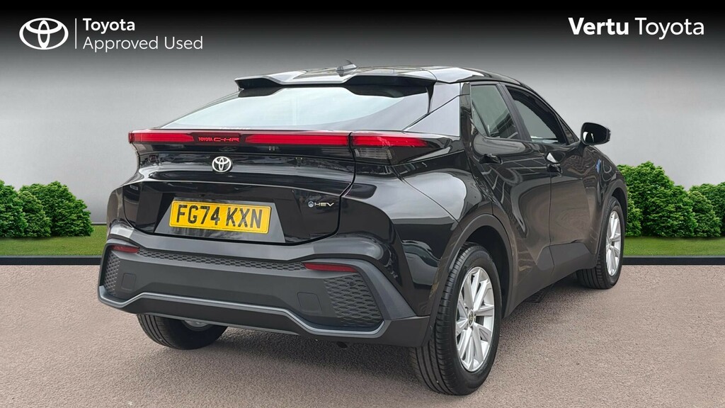 Toyota C-Hr Icon Black #2