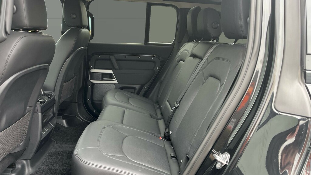 Land Rover Defender 110 Xs Edition YK22TUO Black #4