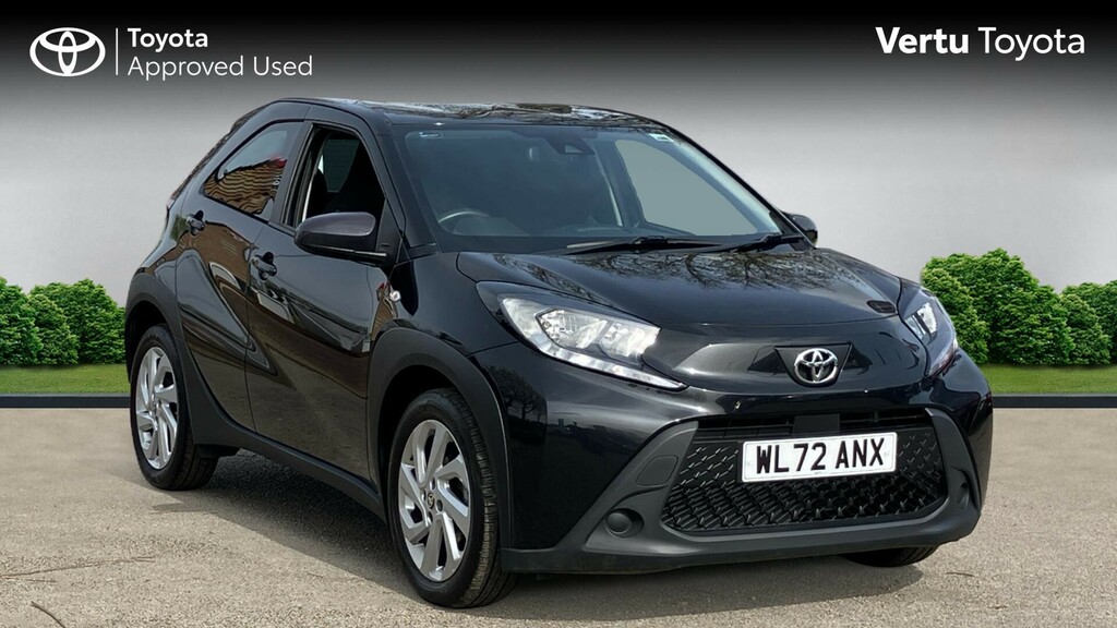 Toyota Aygo X Pure Black