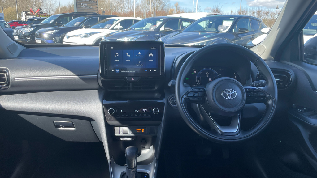 Toyota Yaris Cross Icon SC24UTB White #6