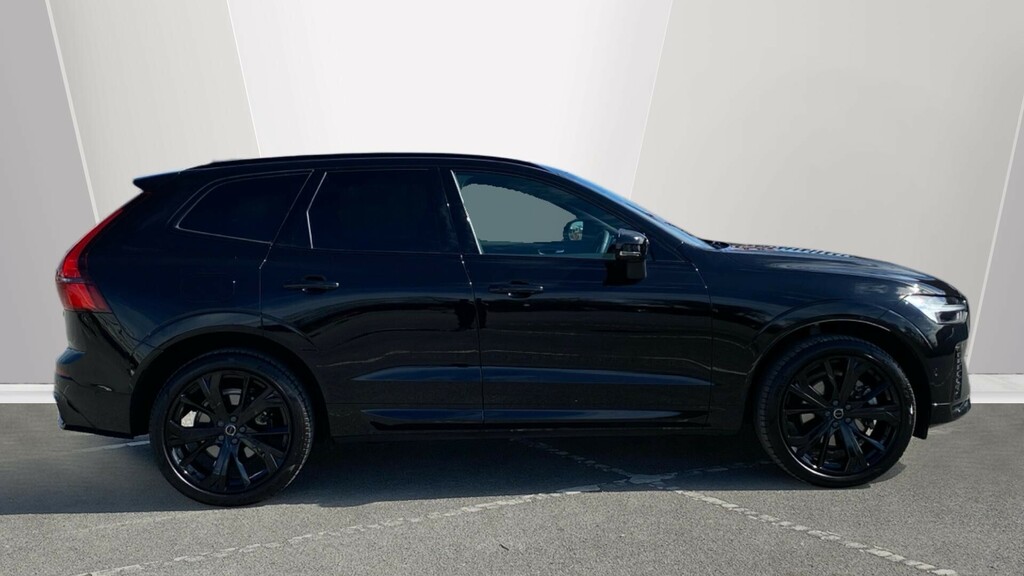 Volvo XC60 Plus Black Edition WF75DZP Black #3