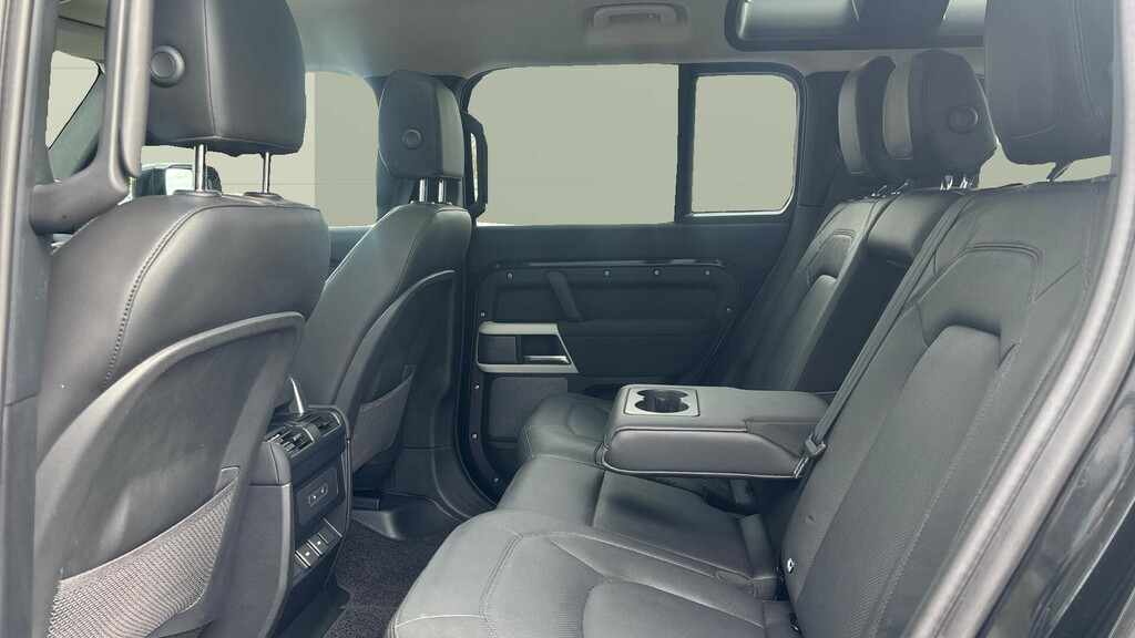 Land Rover Defender 110 Se Black #4