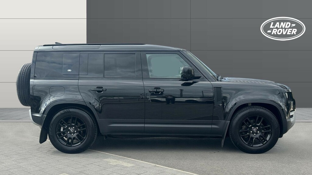 Land Rover Defender 110 Se Black #5