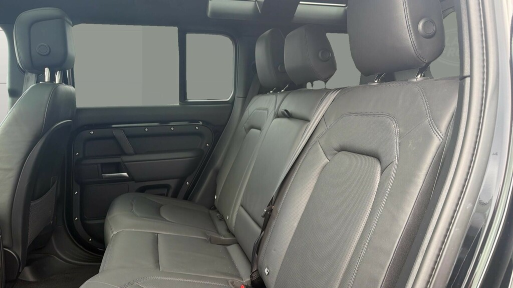 Land Rover Defender 110 X-dynamic Hse MA75VHB Black #4