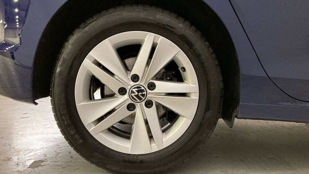 Volkswagen Golf Life Blue #5