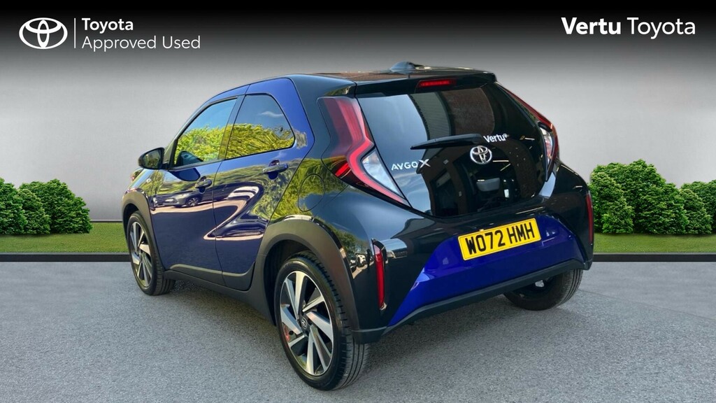 Toyota Aygo X Edge Blue #4