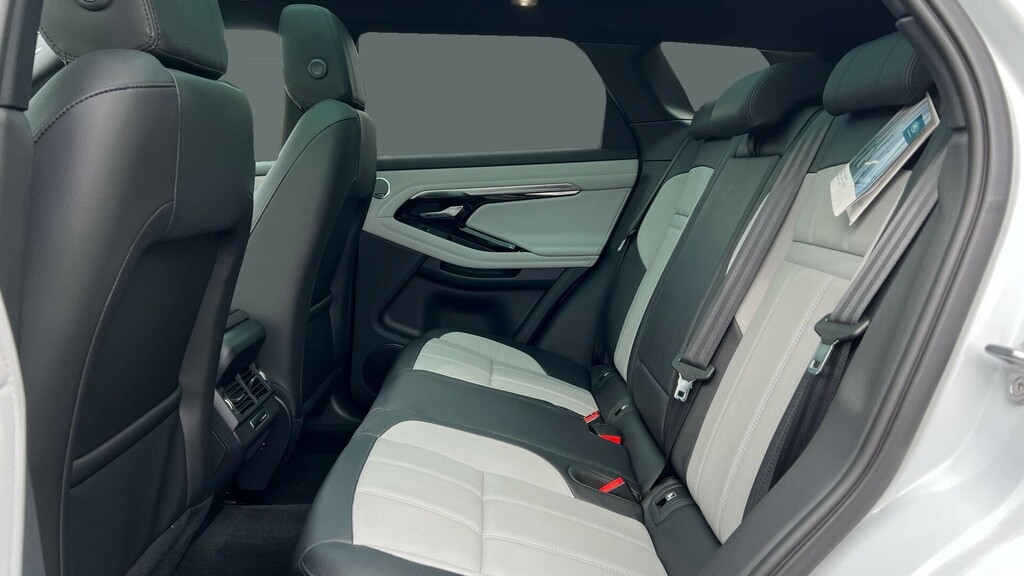 Land Rover Range Rover Evoque First Edition White #4