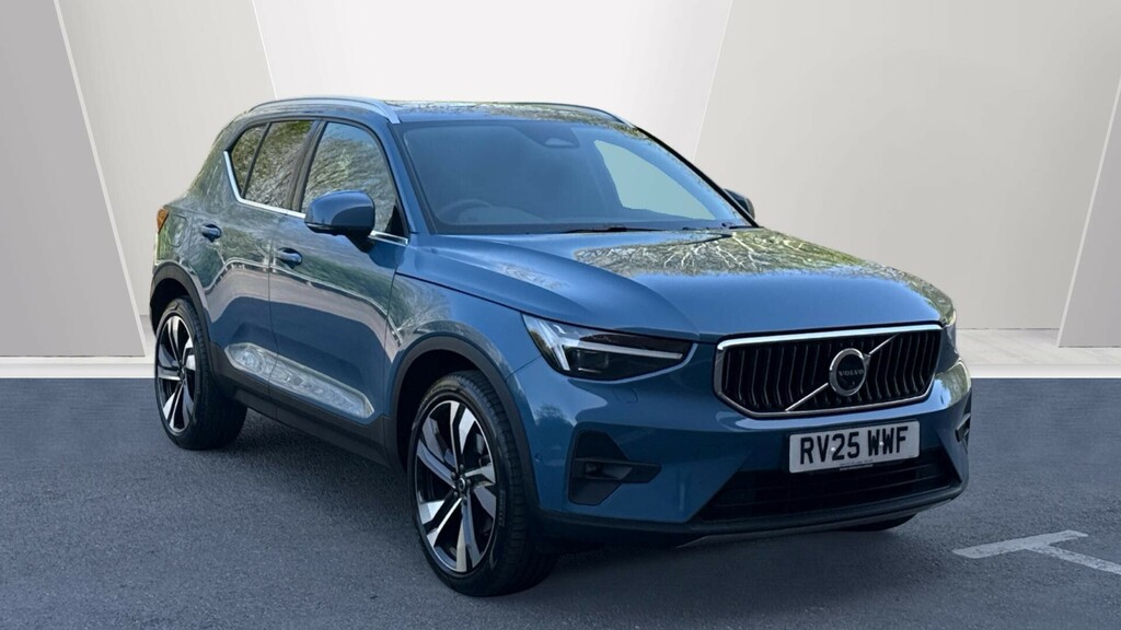 Volvo XC40 Ultra Blue