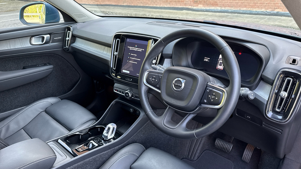 Volvo XC40 Ultra RV25WWF Blue #4