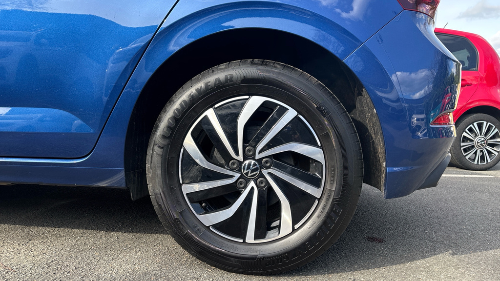 Volkswagen Polo Life YK73RJE Blue #5