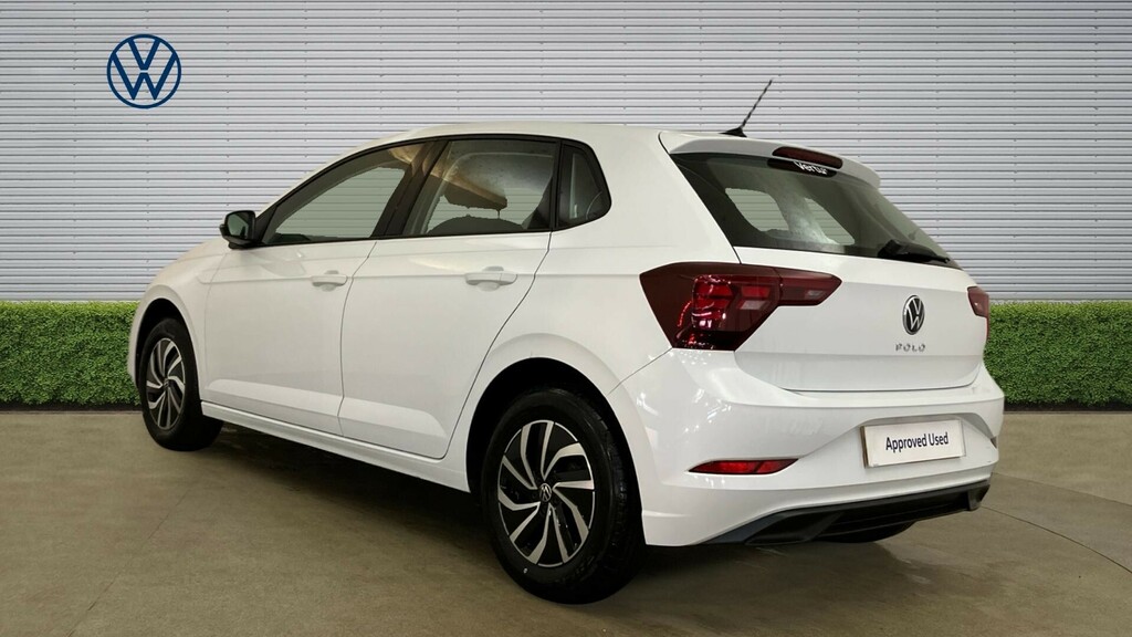 Volkswagen Polo Life VU23BUV White #3