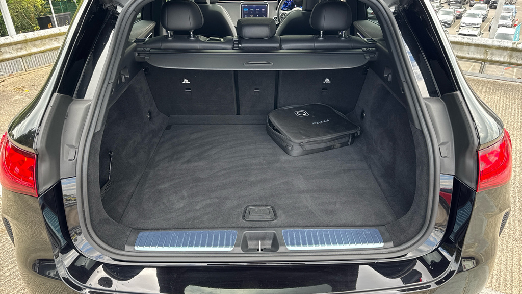 Mercedes-Benz EQE Business Class KP74XJF Black #4