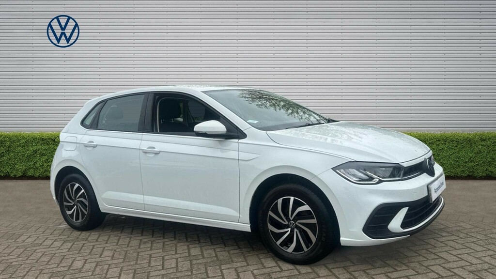 Volkswagen Polo Life White