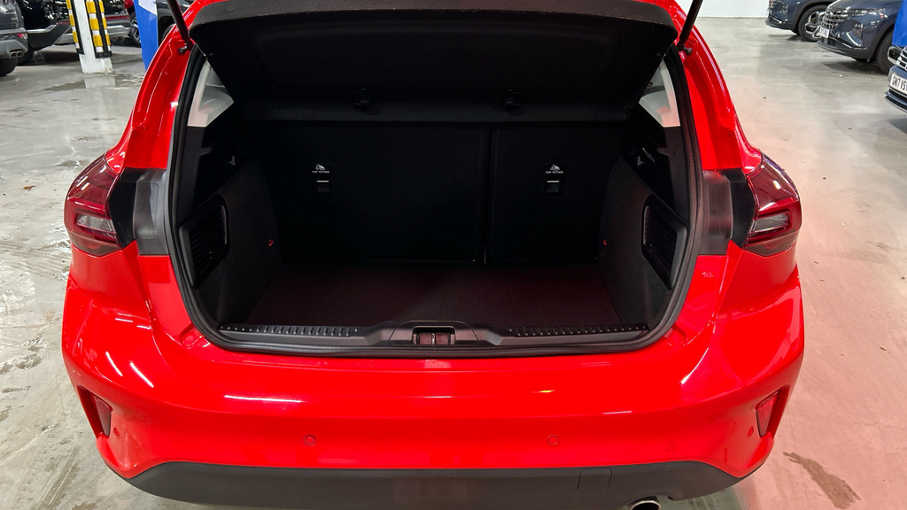 Ford Focus Titanium SO72URD Red #4