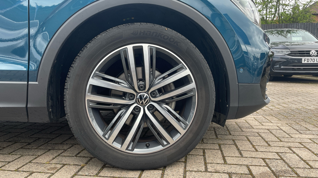 Volkswagen Tiguan Elegance Blue #5