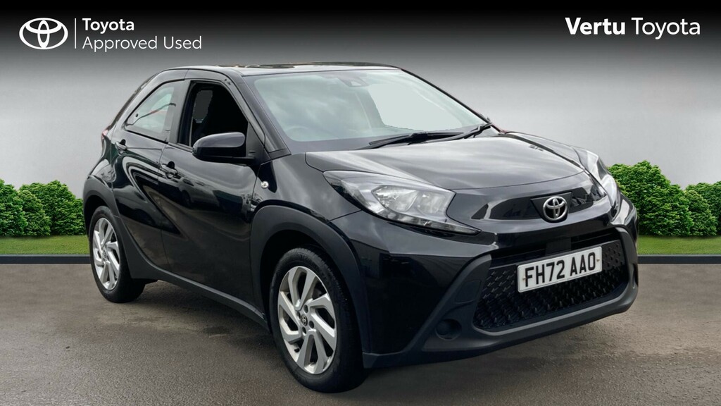 Toyota Aygo X Pure Black