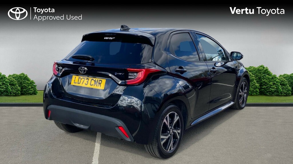 Toyota Yaris Design LD73CMR Black #2