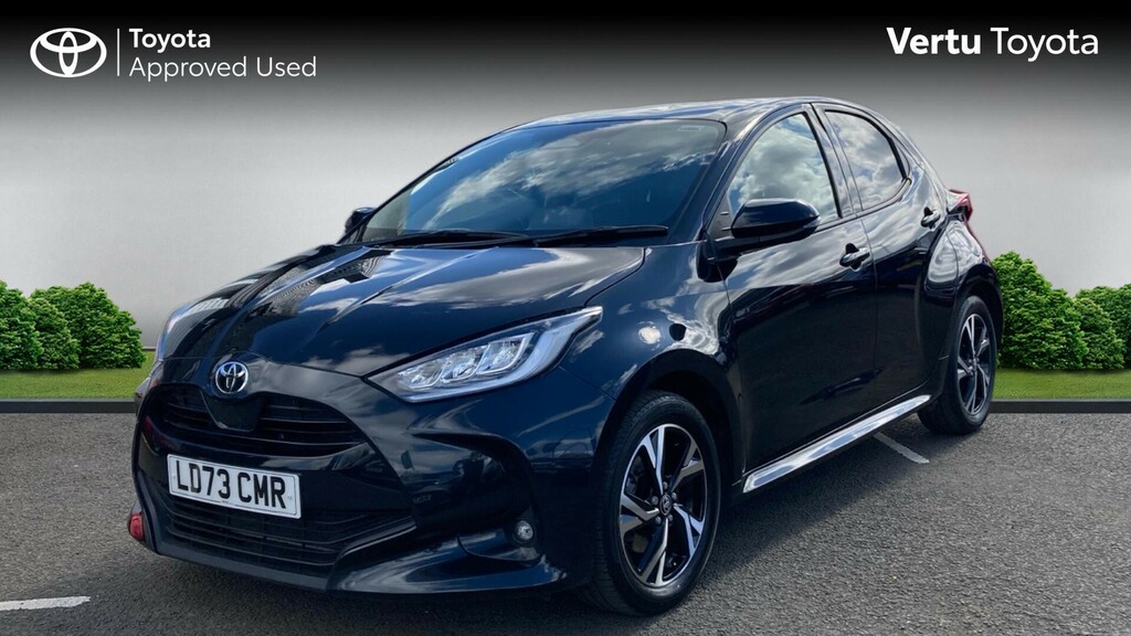 Toyota Yaris Design LD73CMR Black #3