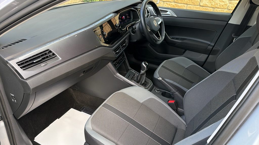 Volkswagen Polo Style Silver #2