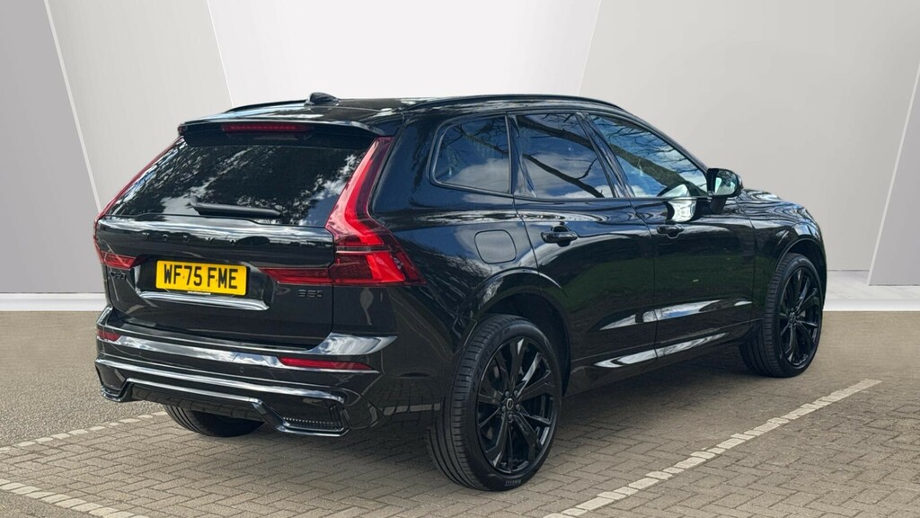 Volvo XC60 Plus Black Edition WF75FME Black #2