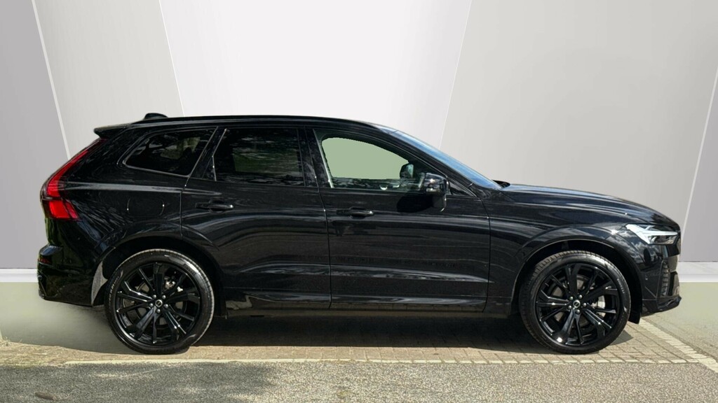 Volvo XC60 Plus Black Edition WF75FME Black #3