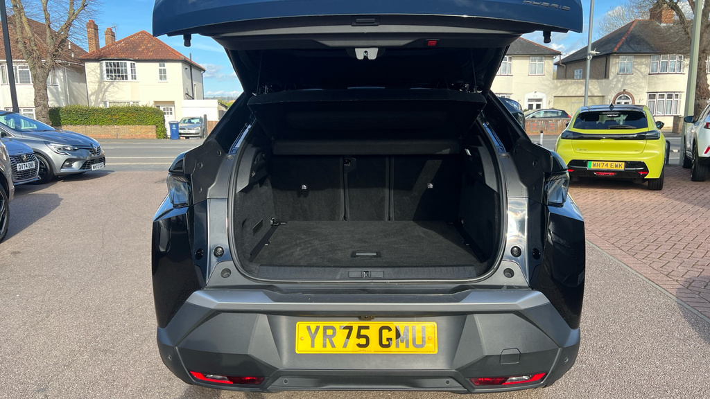Peugeot 3008 Gt Black #4