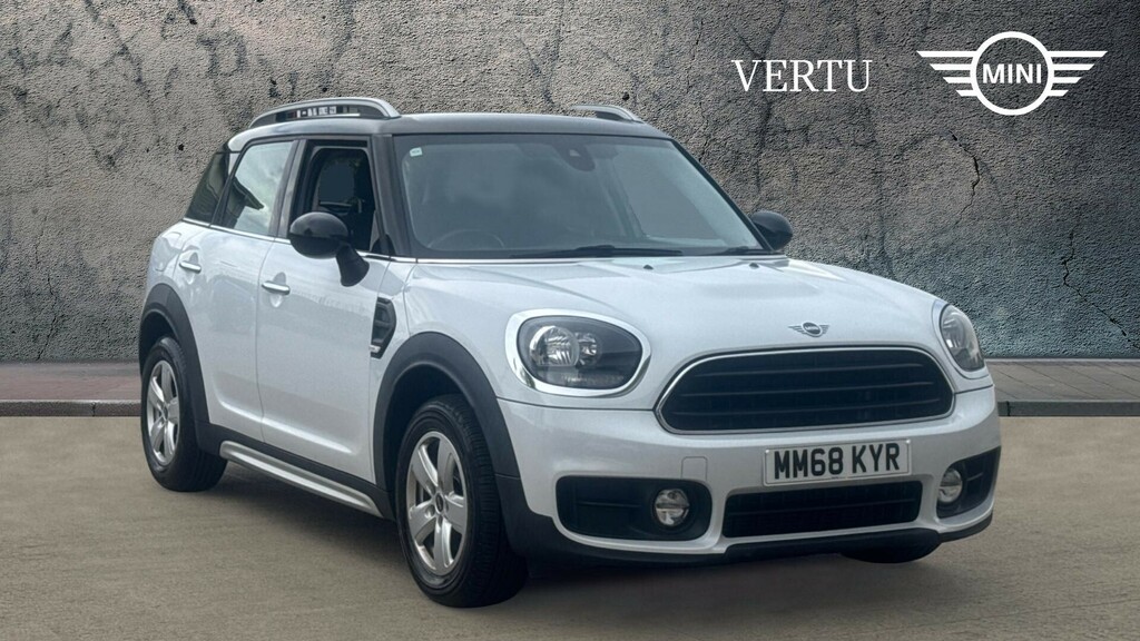 Mini Countryman Cooper Classic White