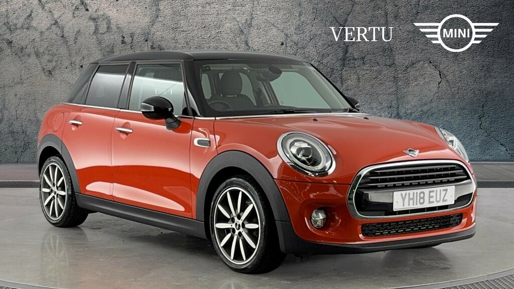Mini Hatch Cooper Orange