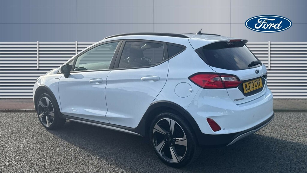 Ford Fiesta Active White #2