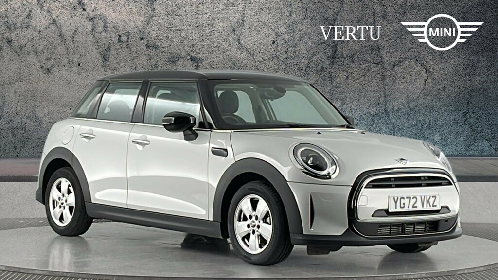 Mini Hatch Cooper Classic White