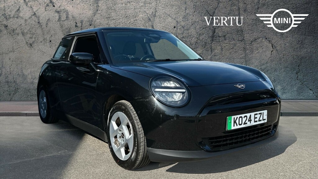 Mini Hatch E Classic Black