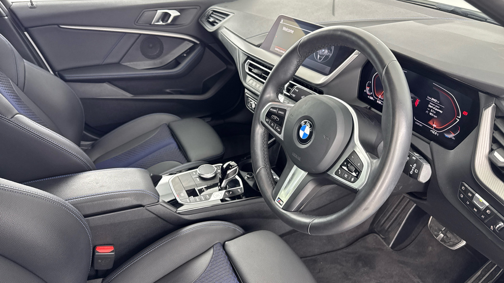 BMW 1 Series M Sport NK73OBJ White #6