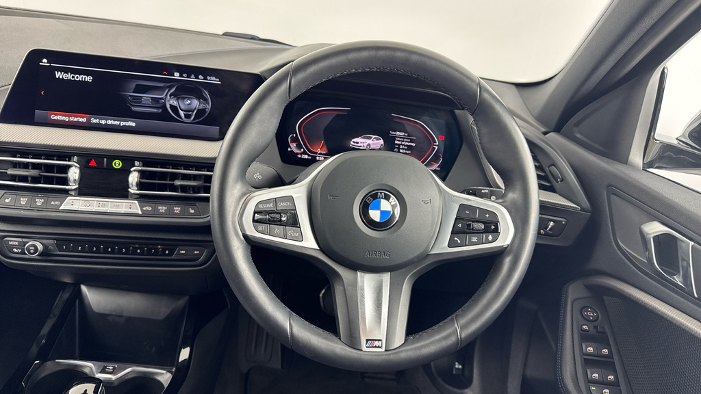 BMW 1 Series M Sport NK73OBJ White #5