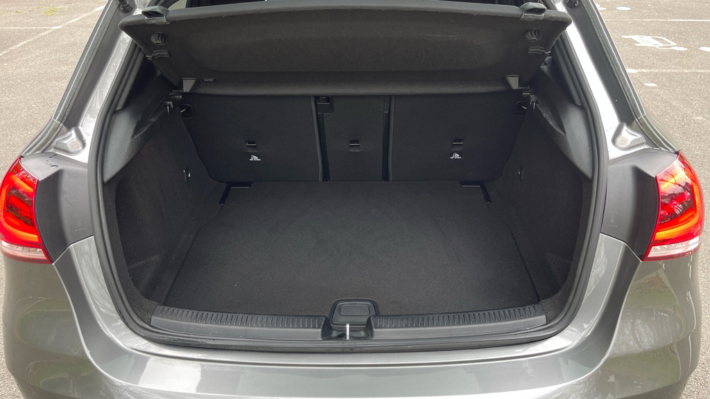 Mercedes-Benz A Class Amg Line Premium Edition Grey #4