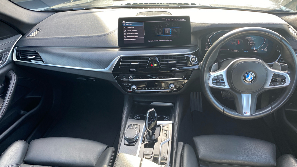 BMW 5 Series M Sport Black #4